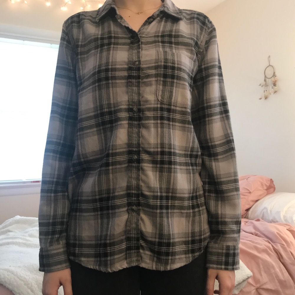 American Eagle Grey Flannel Button Up